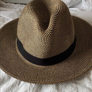 Sunday Afternoons Stylish Tan and Black Women's Fedora Hat (M)